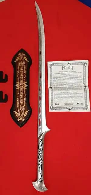 UC3042 Espada de Thranduil El Hobbit OFICIAL (VÍDEO) - Espadas y Más