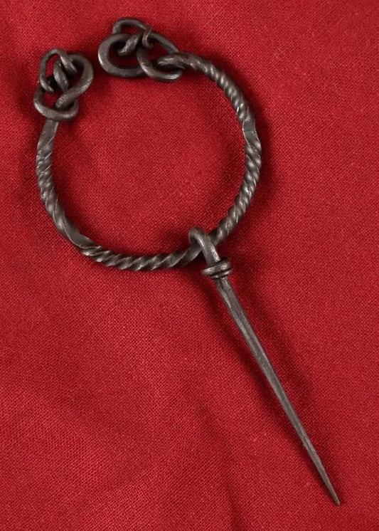 Imagen de ULF-JW-01 Peroné de anillo forjado a mano parte de nuestra colección en Espadas y más, sitio oficial.