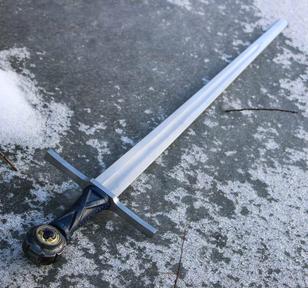 Imagen de Espada de una mano Salterio de Westminster siglo XIII Full Tang con piedra AES29 parte de nuestra colección en Espadas y más, sitio oficial.