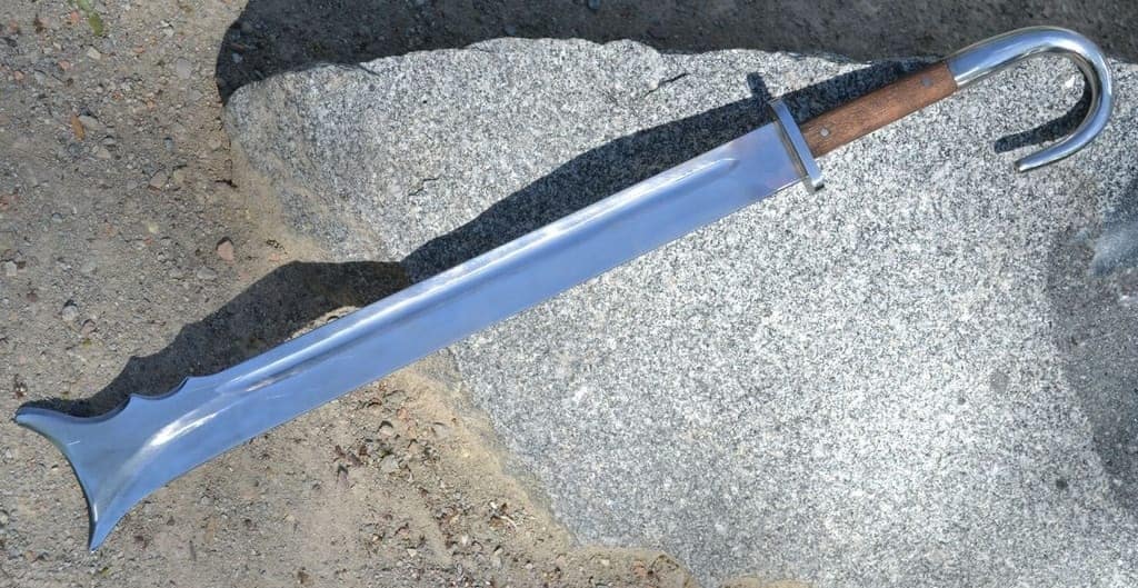 Imagen de Espada Falchion de la Biblia de Maciejowski siglo XIII MSW106 parte de nuestra colección en Espadas y más, sitio oficial.