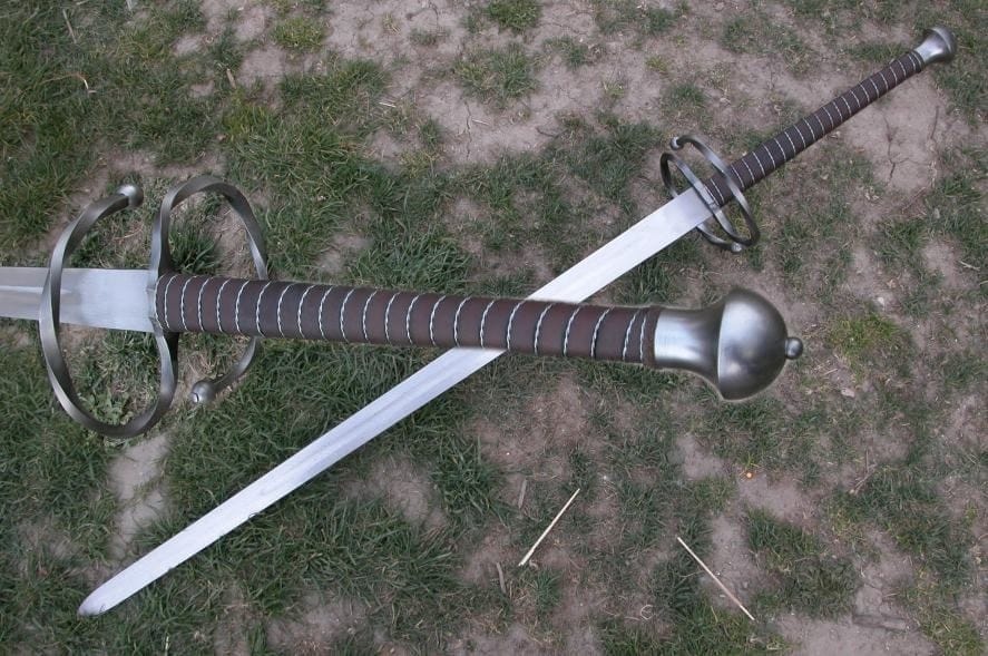 Imagen de Espada Landsknecht a dos manos OSW05 parte de nuestra colección en Espadas y más, sitio oficial.