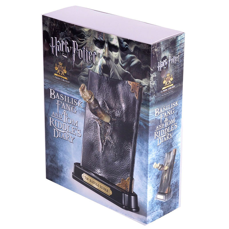 Replica Diario Tom Riddle con Colmillo Basilisco Harry Potter - Espadas y Más