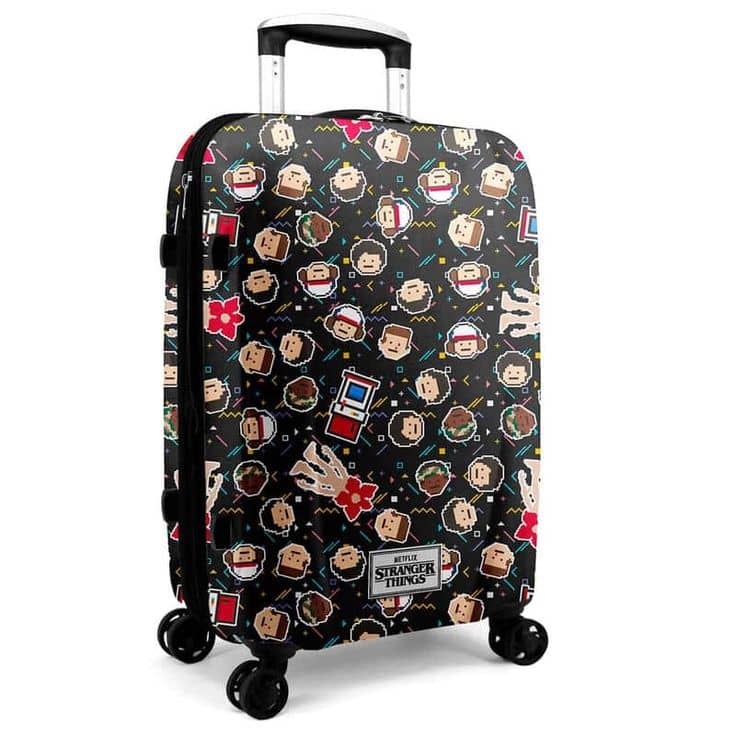 Imagen de Maleta trolley Bits Stranger Things ABS 4r 54cm parte de nuestra colección en Espadas y más, sitio oficial.