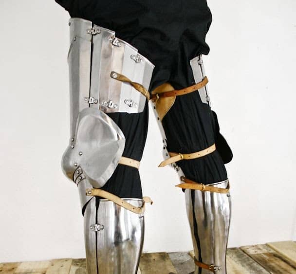 Piernas de armadura Milanesas Avant - Espadas y Más