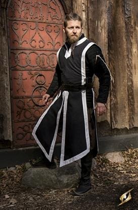 Imagen de TABARDO MEDIEVAL 300768 parte de nuestra colección en Espadas y más, sitio oficial.