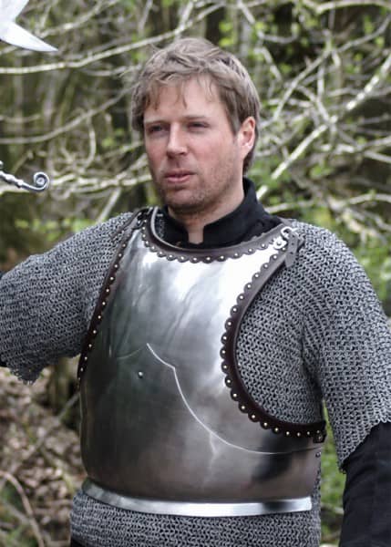 ULF-PA-08 Peto frontal medieval con bordes de cuero - Espadas y Más