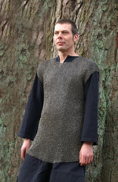 ULF-RM-RAS Camisa de cota de malla auxiliar romana remachada perforada 6 mm - Espadas y Más