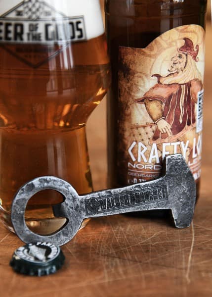 Abrebotellas con logotipo - Wacken Brauerei WBBO01 - Espadas y Más