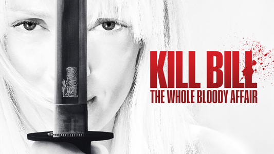 Imagen del rostro de la protagonista con su espada alzada en medio, en escala de grises, y las palabras Kill Bill: The Whole Bloody Affair en rojo