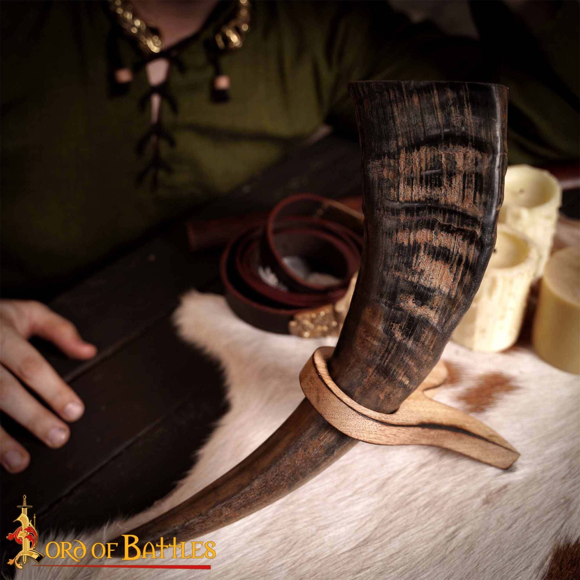 Jarra de Cuerno de Buey Medieval con Acabado a Mano (400 Ml) - Imagen 6