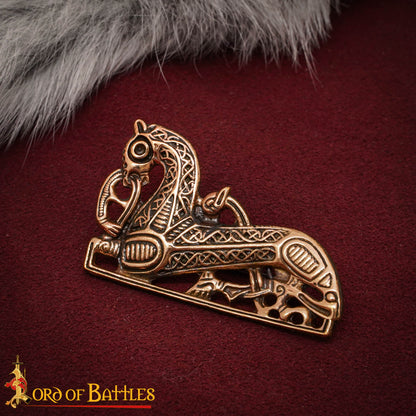 Broche Vikingo con Forma de Caballo de Bronce Fundido a la Cera Perdida de los Siglos Ix-x - Imagen 9