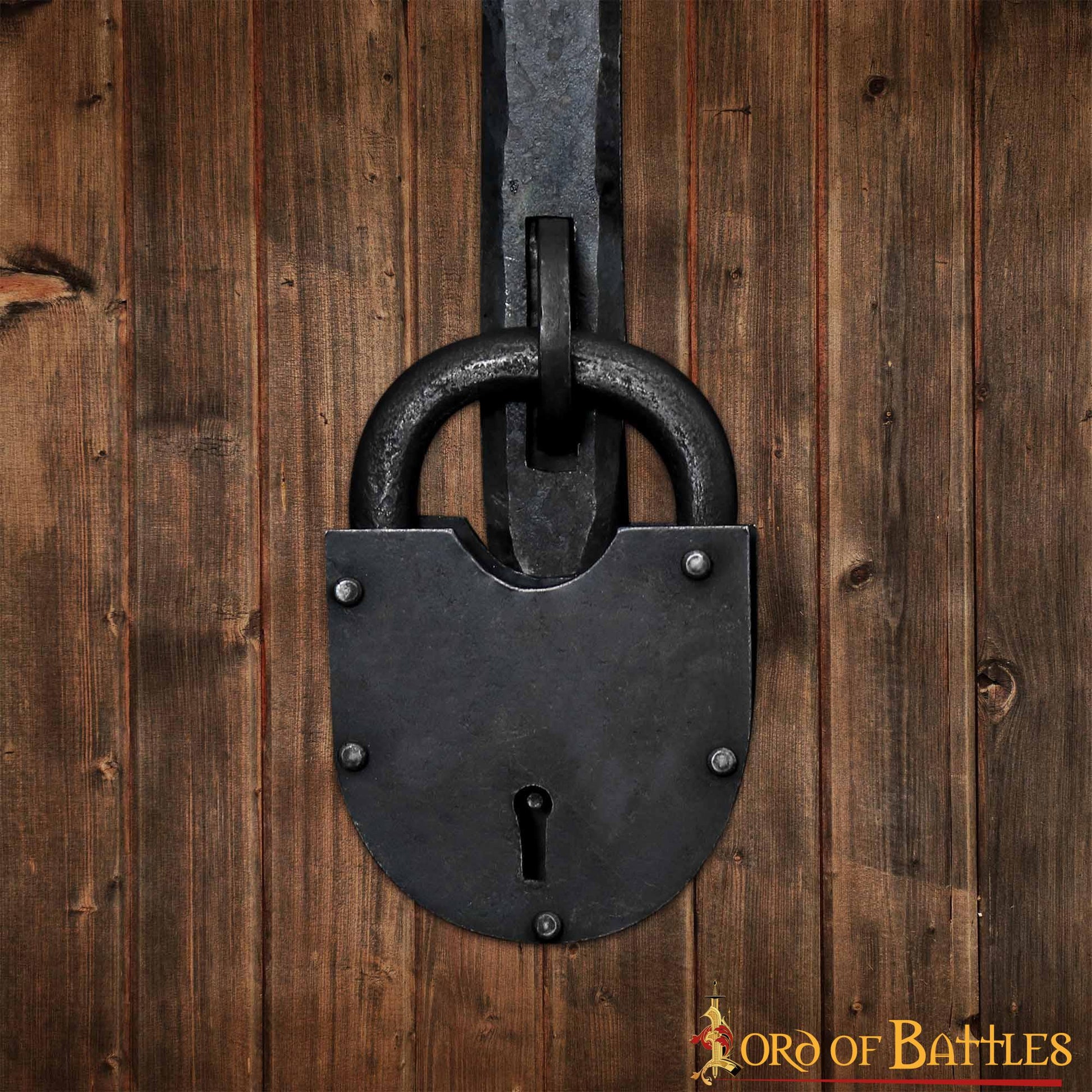 Candado Medieval Forjado a Mano con Dos Llaves Funcionales - Imagen 10