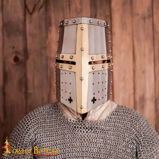 Crusader Knight Pot Helm Battle Ready con Cruz de Latón - Casco de Acero de Calibre 16 - Imagen 2