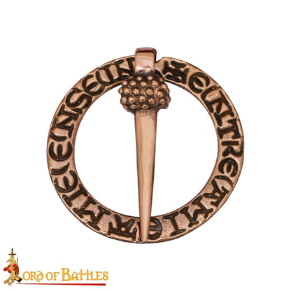 Broche Medieval de Bronce con Anillo Fundido a la Cera Perdida Diseño Inscrito - Imagen 11