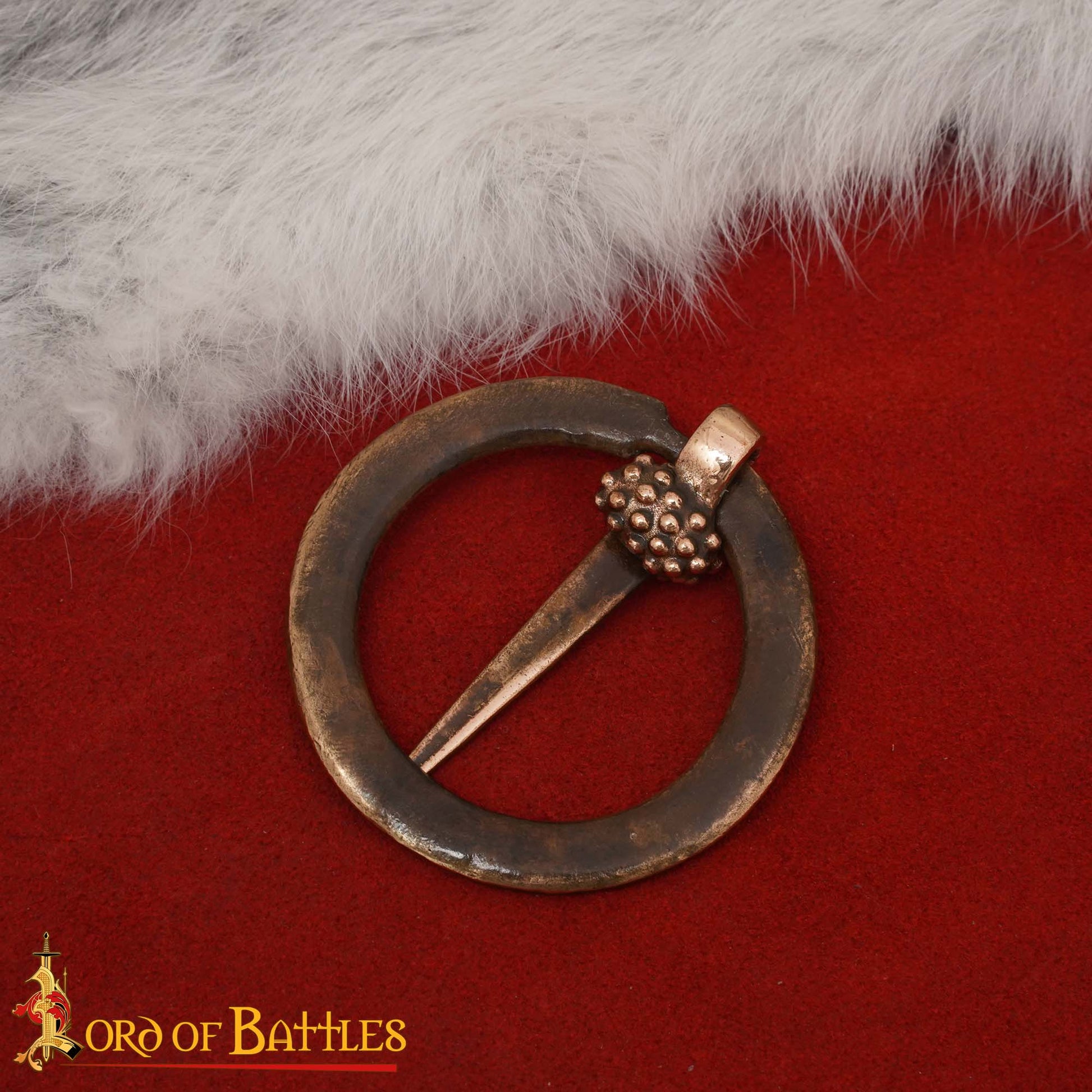 Broche Medieval de Bronce con Anillo Fundido a la Cera Perdida Diseño Inscrito - Imagen 8
