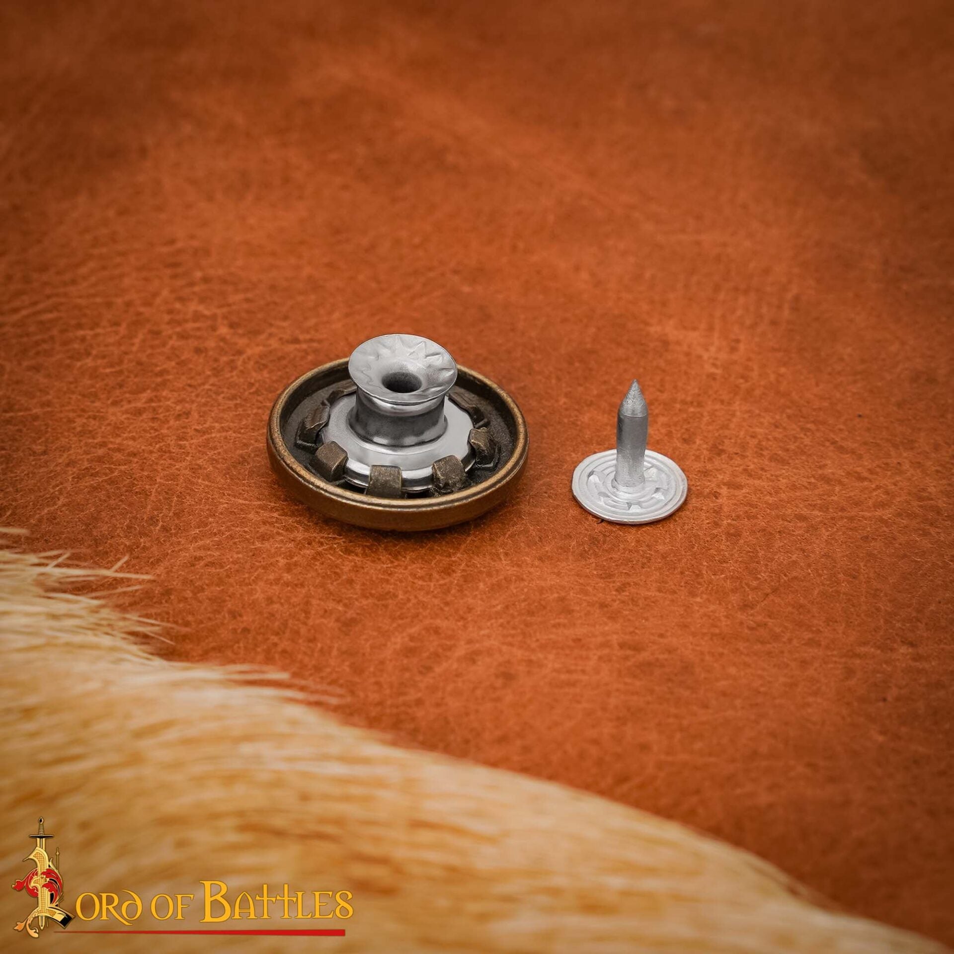 Botón Decorativo de Latón con Motivo Floral Medieval - Cierre Trasero de Remache - Imagen 7