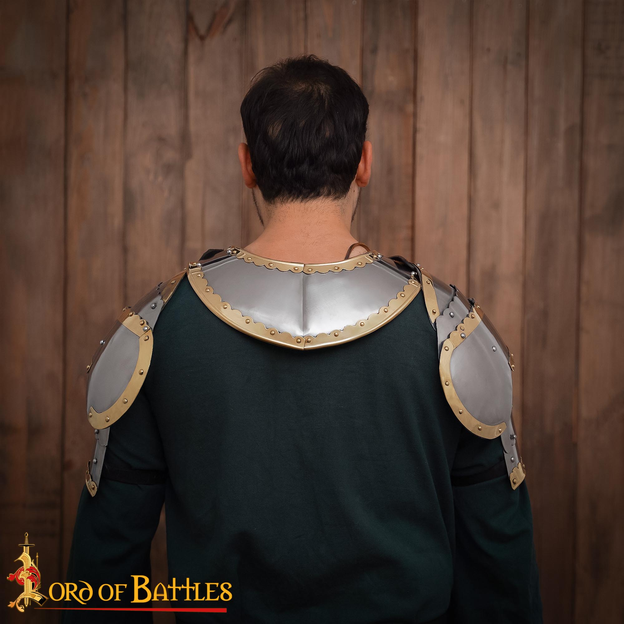 Húsar Medieval Pauldrons Armadura de Hombro de Acero Forjado a Mano con Adornos de Latón - Imagen 6