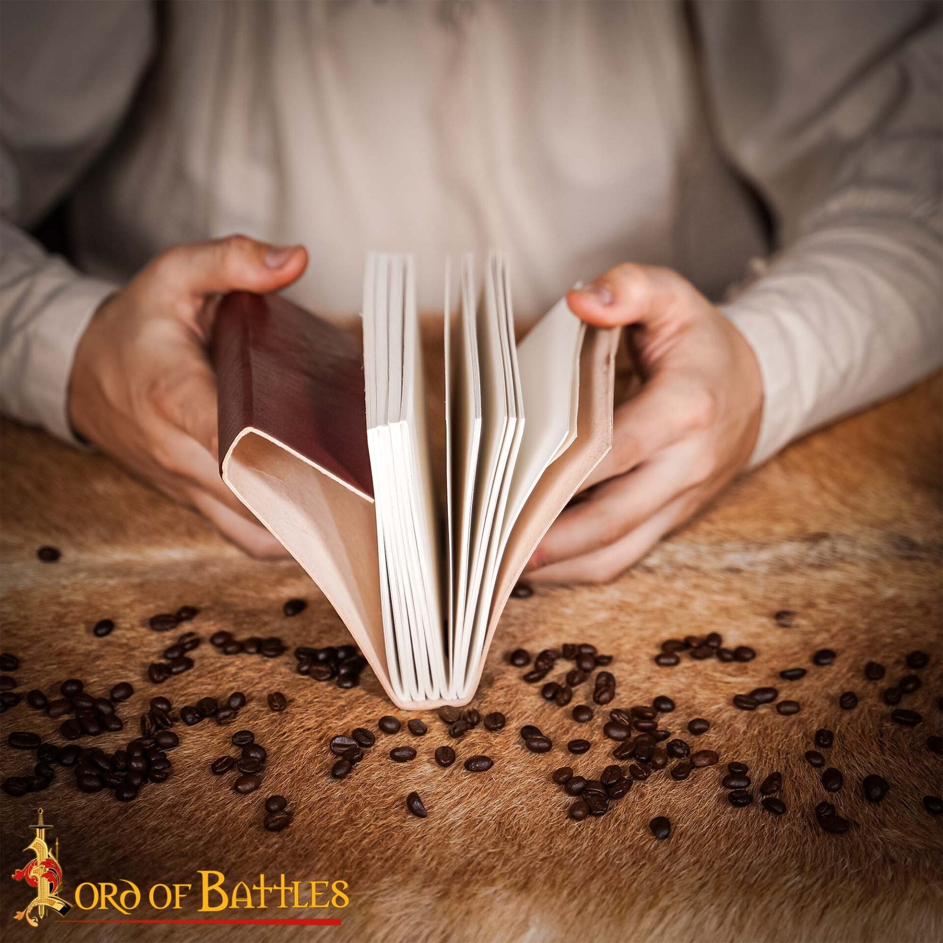 Medieval Leather Wrap Journal - Cuaderno Artesanal con Cierre de Corbata - Imagen 5