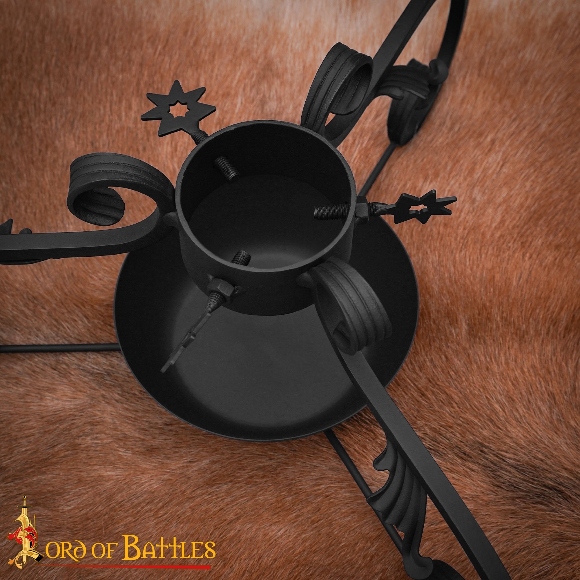 Soporte de Hierro Forjado Medieval del Siglo Xiv - Pantalla de Volutas Forjadas a Mano con Acabado en Negro Aceite - Imagen 7