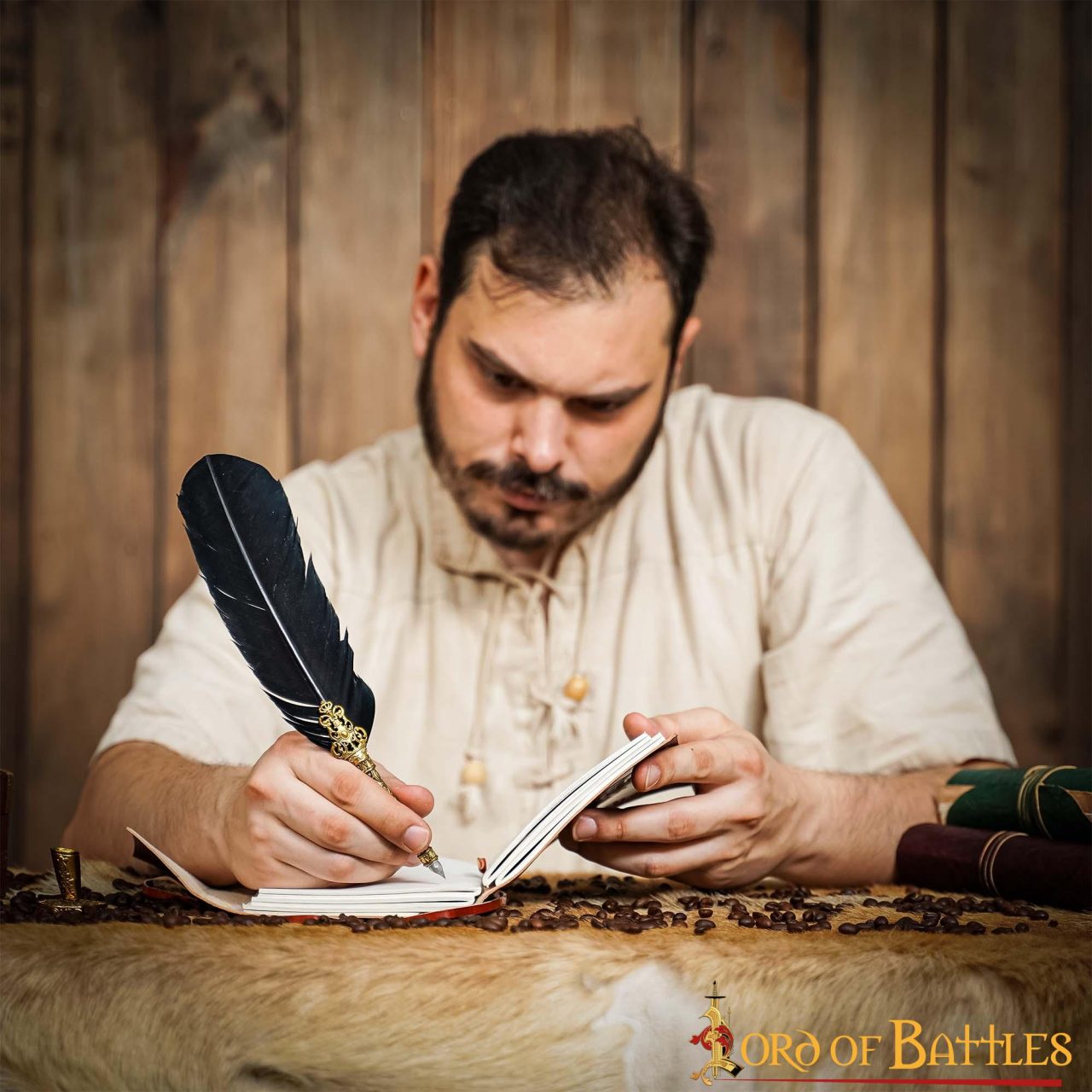 Diario Medieval Repujado Diario de Piel Auténtica Hecho a Mano - Imagen 7