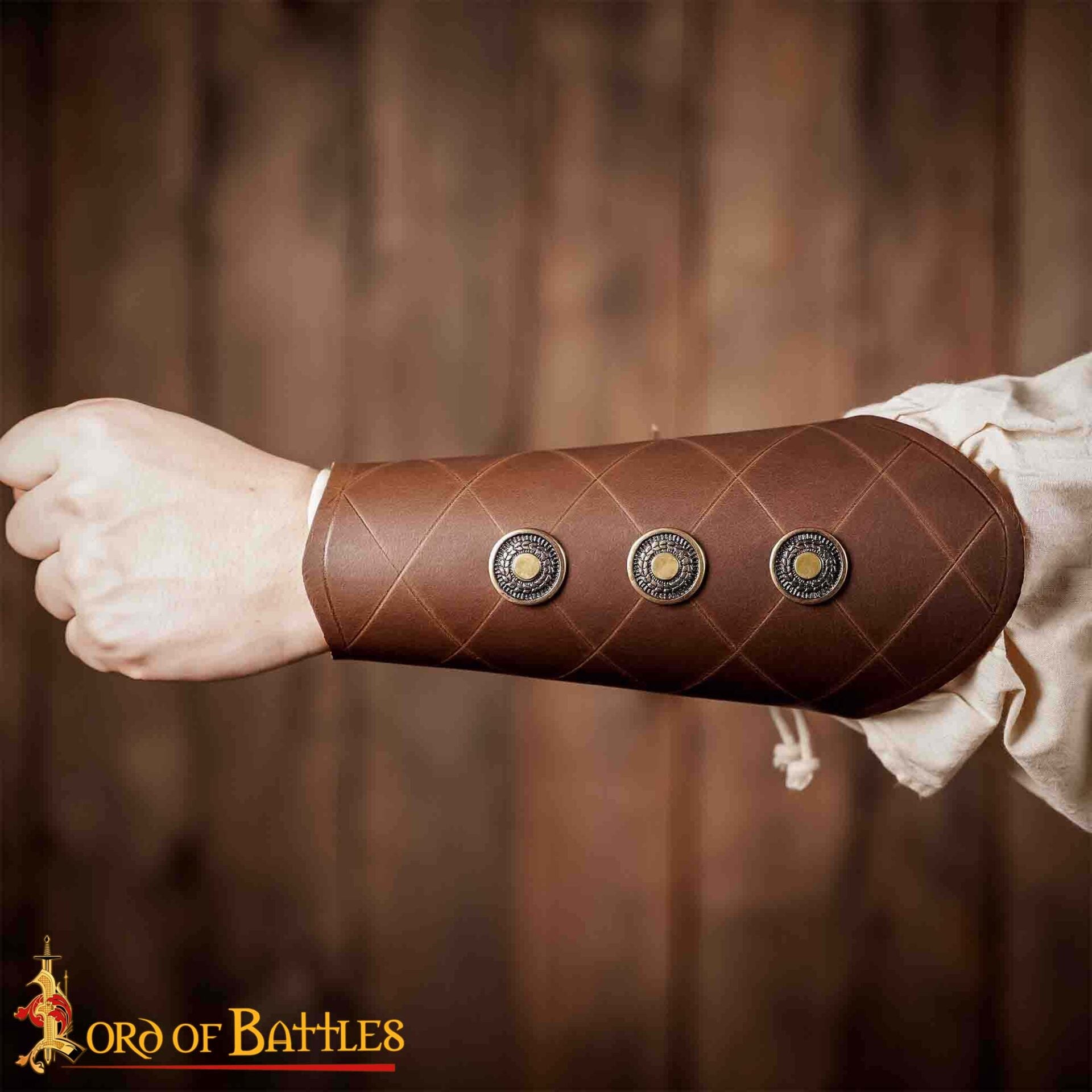 Brazales Medievales de Cuero Auténtico Hechos a Mano, Marrón - Imagen 5