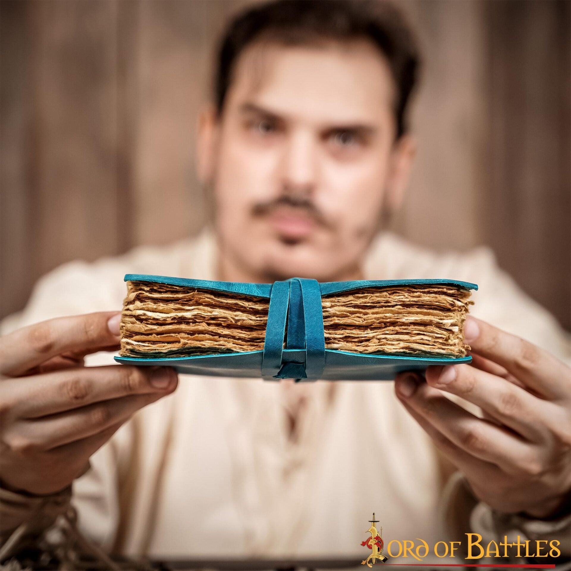 Diario Medieval de Piel Auténtica Hecho a Mano - Imagen 7