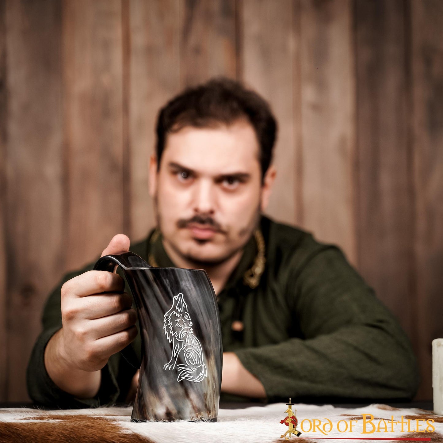 Jarro Vikingo de Cuerno con Nudos de Lobo Celta (600ml) - Imagen 17