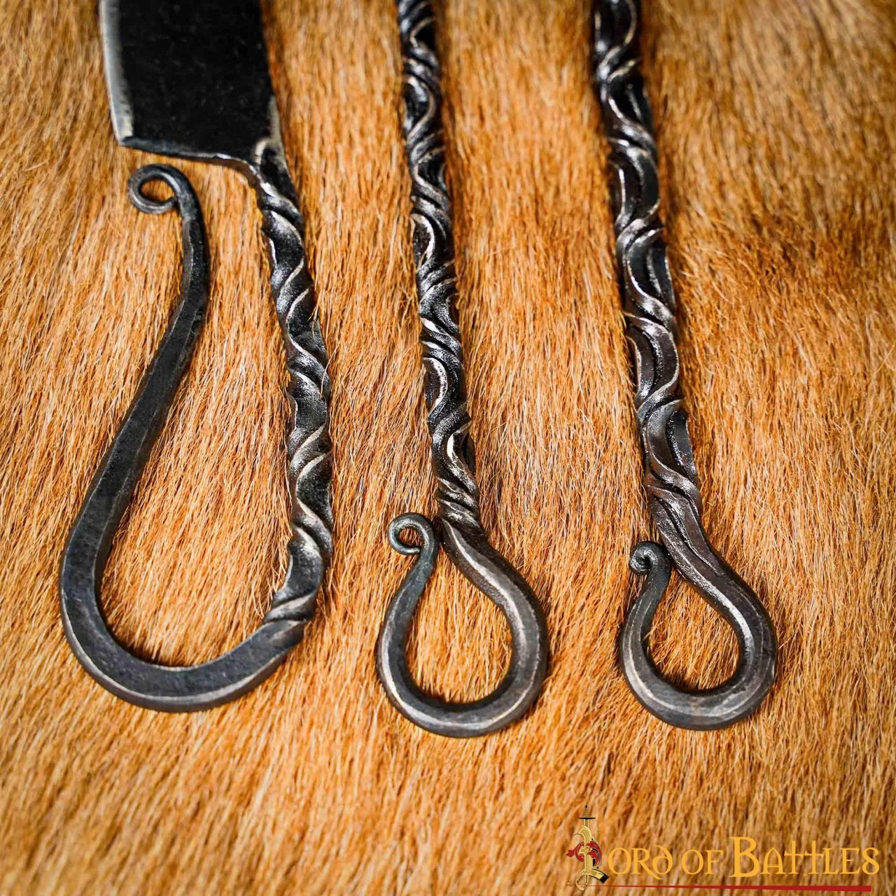 Cubiertos Rústicos de Hierro Forjado a Mano con Mangos Retorcidos y Funda de Cuero - Imagen 13