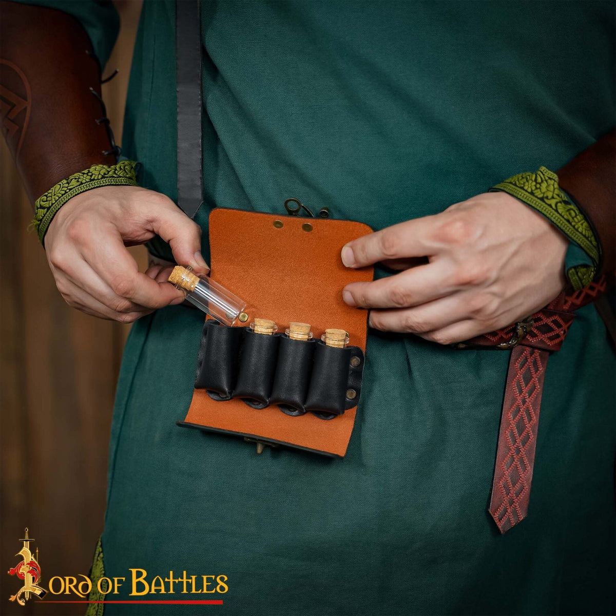 Imagen única de: Bolsa de pociones de cuero con 4 frascos