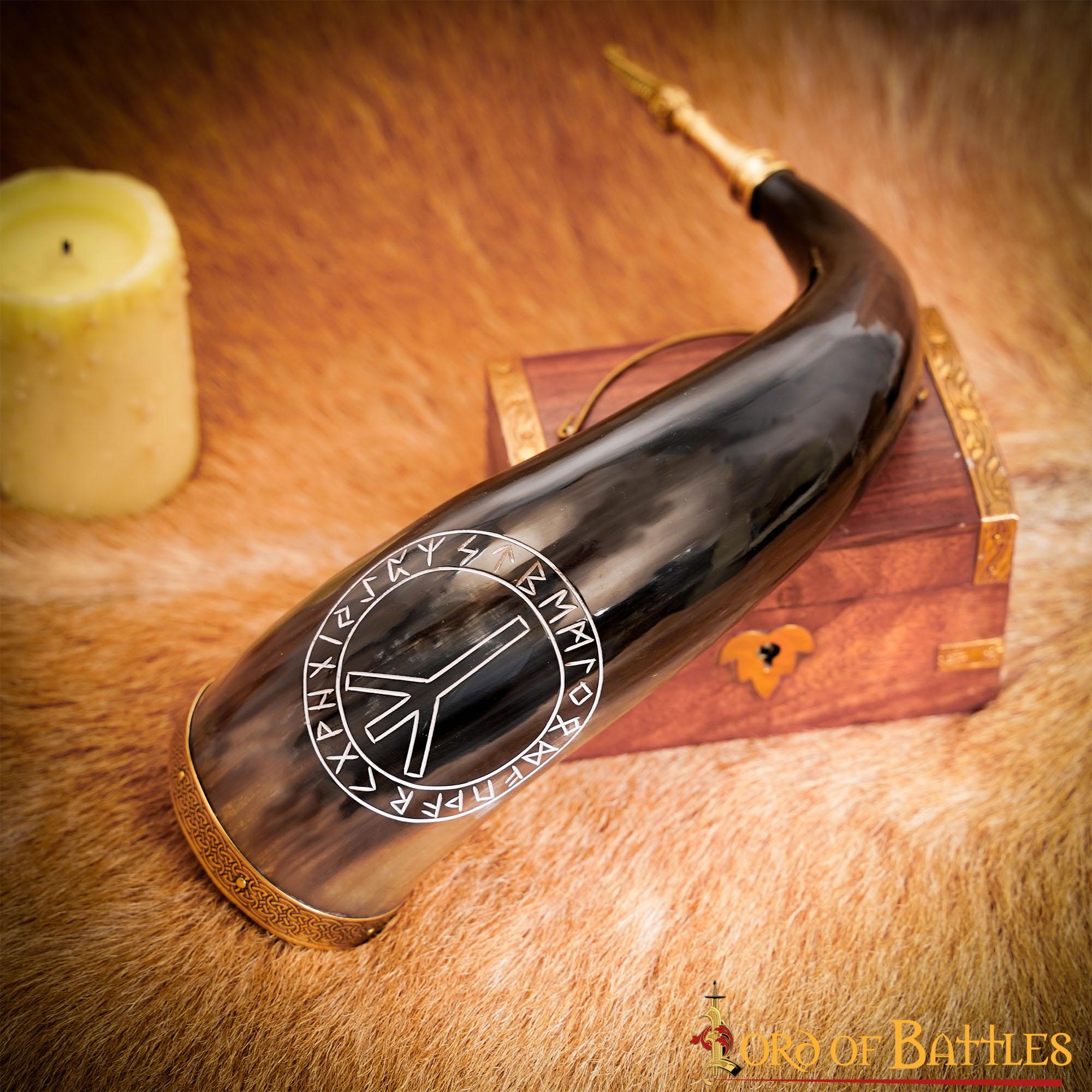 Cuerno Vikingo para Beber con Runa de Algiz - Cuerno de Buey Natural Pulido con Borde y Punta de Latón - Imagen 16