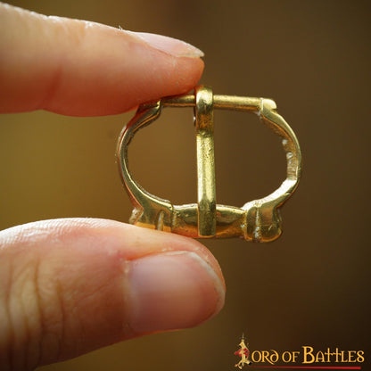 Pequeñas Hebillas Medievales de Latón para Cinturón - Juego de 5 Piezas Acabadas a Mano (réplica de 1200-1400) - Imagen 15