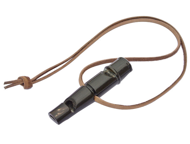 Silbato de Cuerno Auténtico con Cordón de Cuero - Imagen 1