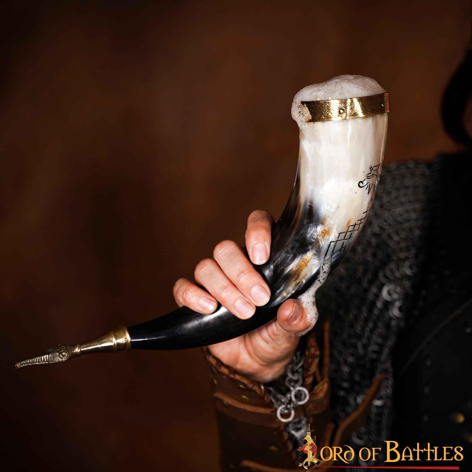 Cuerno Vikingo para Beber con Brújula y Grabado de Jormungandr - Cuerno de Buey Hecho a Mano - Imagen 15