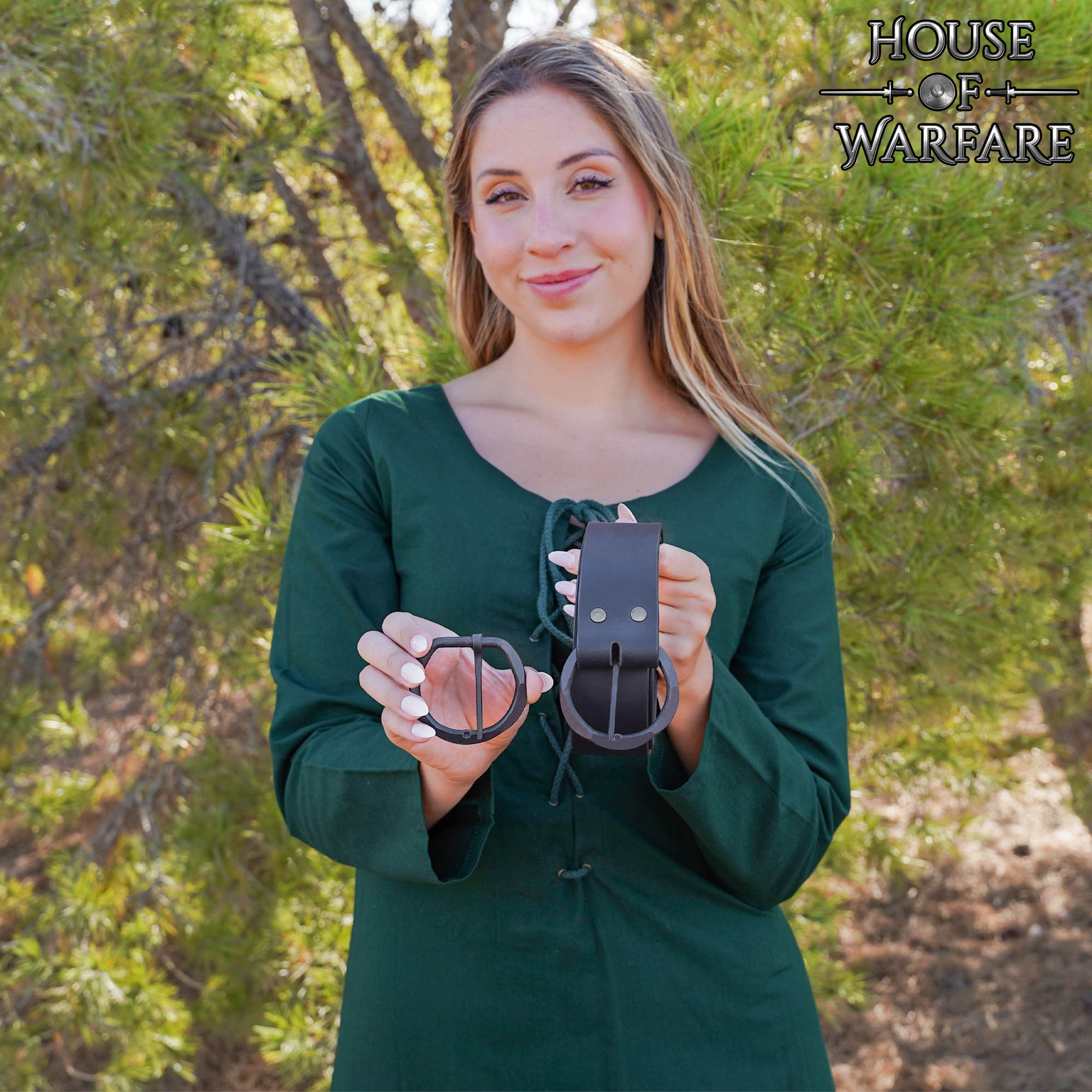 Hebilla Medieval Forjada a Mano para Cinturones Medievales de Fantasía - Imagen 6