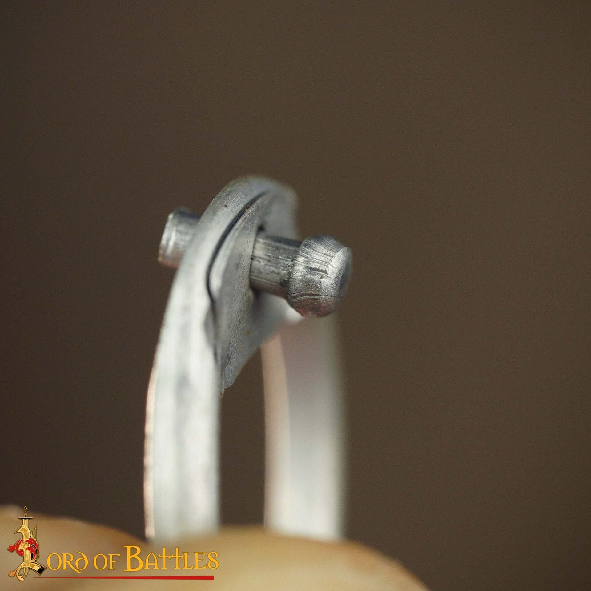 Anillos Redondos de Aluminio - Anillo Redondo con Remaches en Forma de Cúpula de 10 Mm - Calibre 16, Aluminio - Acabado Natural - 1 Kg - Ideal para Reparaciones y Bricolaje de Cota de Malla - Imagen 6