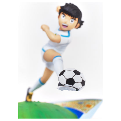 Figura Oliver Atom - vista frontal con expresión y balcón