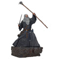 Figura Gandalf El Señor de los Anillos Movie Icons - vista frontal con bastón y Glamdring