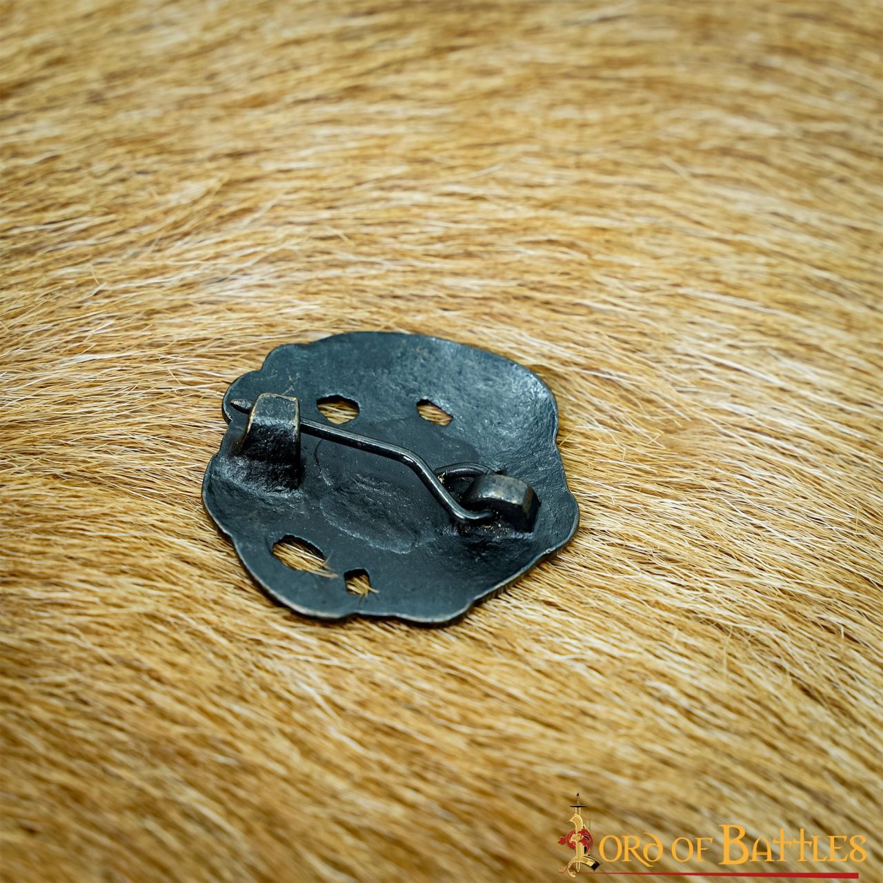 Broche Vikingo de Animal Agarrado - Latón Antiguo - Imagen 12