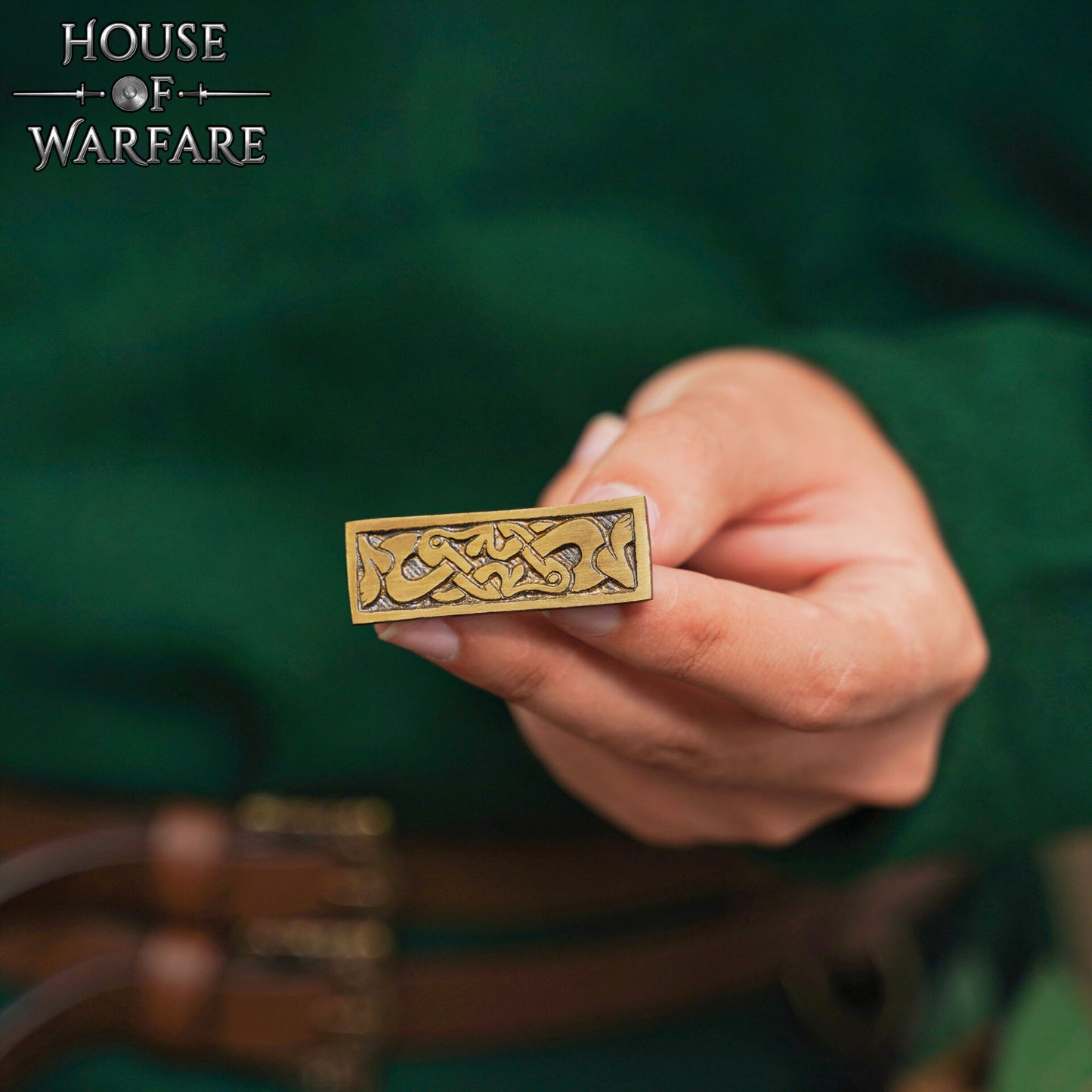 Placa de Montaje de Latón Vikingo - Acabado Antiguo Decoración Nórdica para Cinturón - Imagen 6
