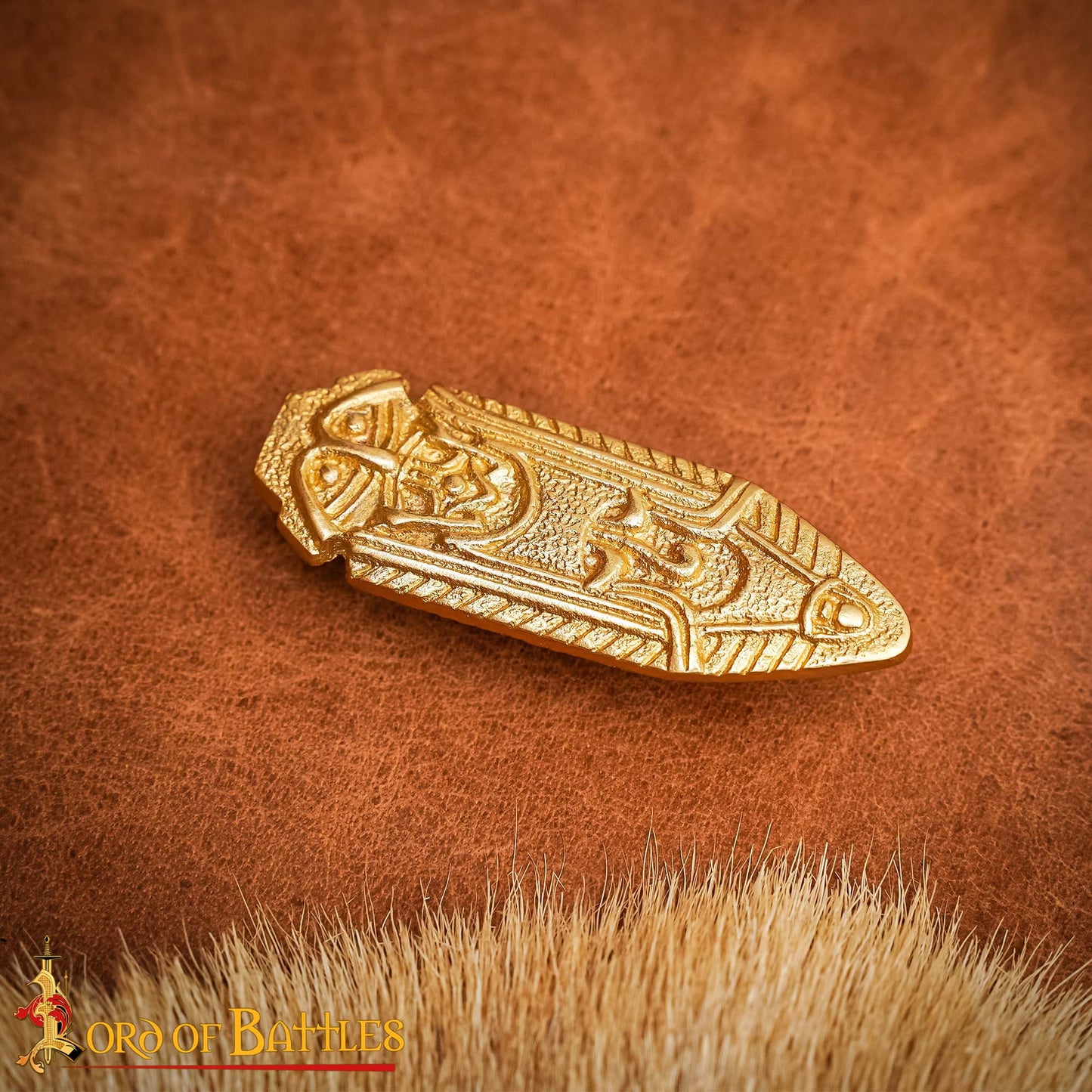 Punta de Cinturón de Latón Vikingo - Chape Grabado - Accesorio Medieval de Latón Macizo para Cinturón - Imagen 2