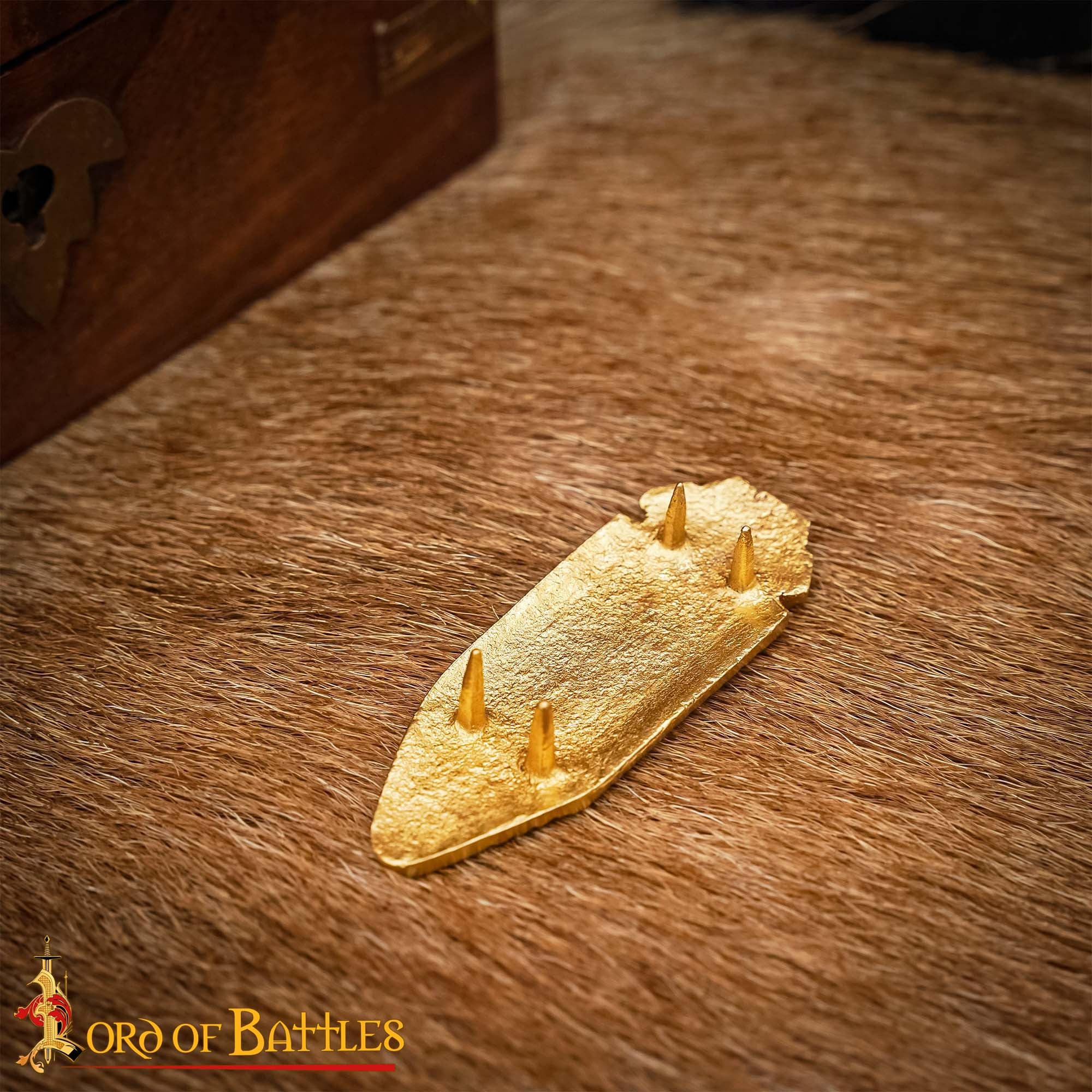 Punta de Cinturón de Latón Vikingo - Chape Grabado - Accesorio Medieval de Latón Macizo para Cinturón - Imagen 6