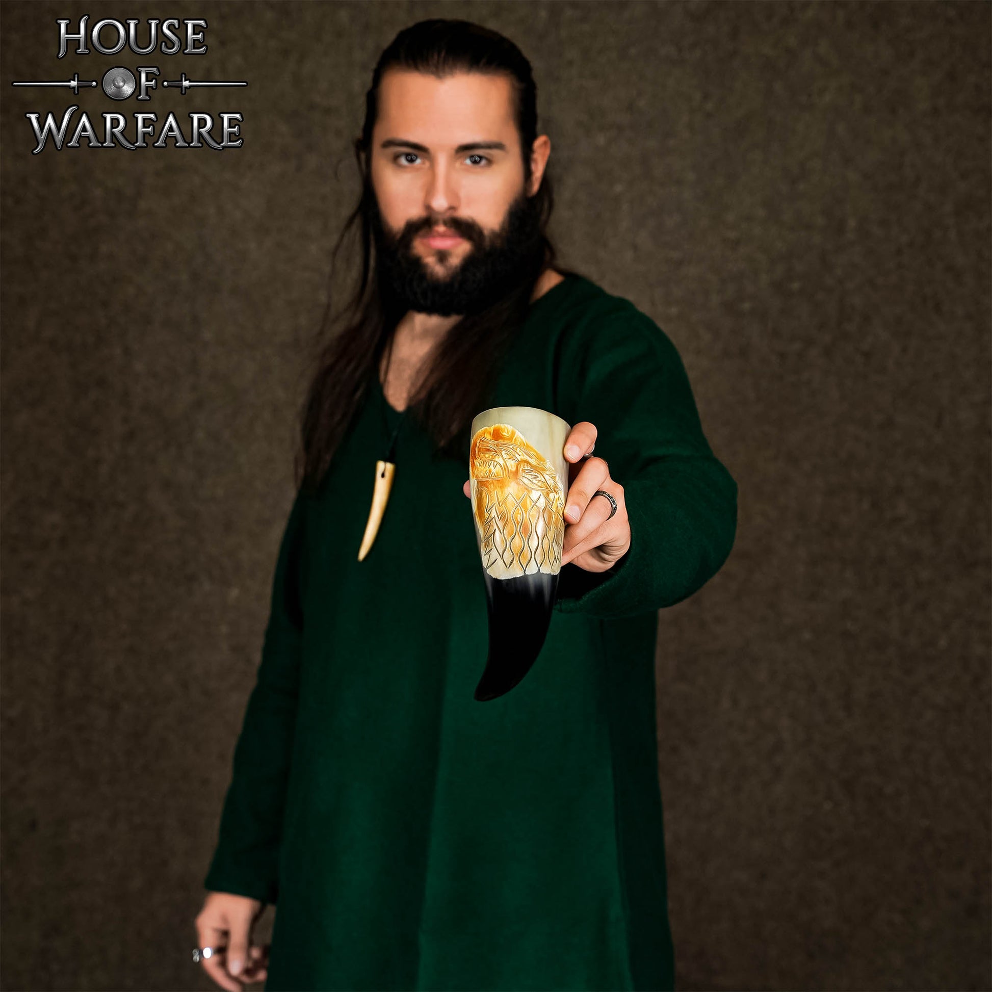 Cuerno para Beber Vikingo Auténtico Fenrir Wolf - Cuerno de Buey Pulido Grabado a Mano - Inspiración Nórdica - Imagen 6
