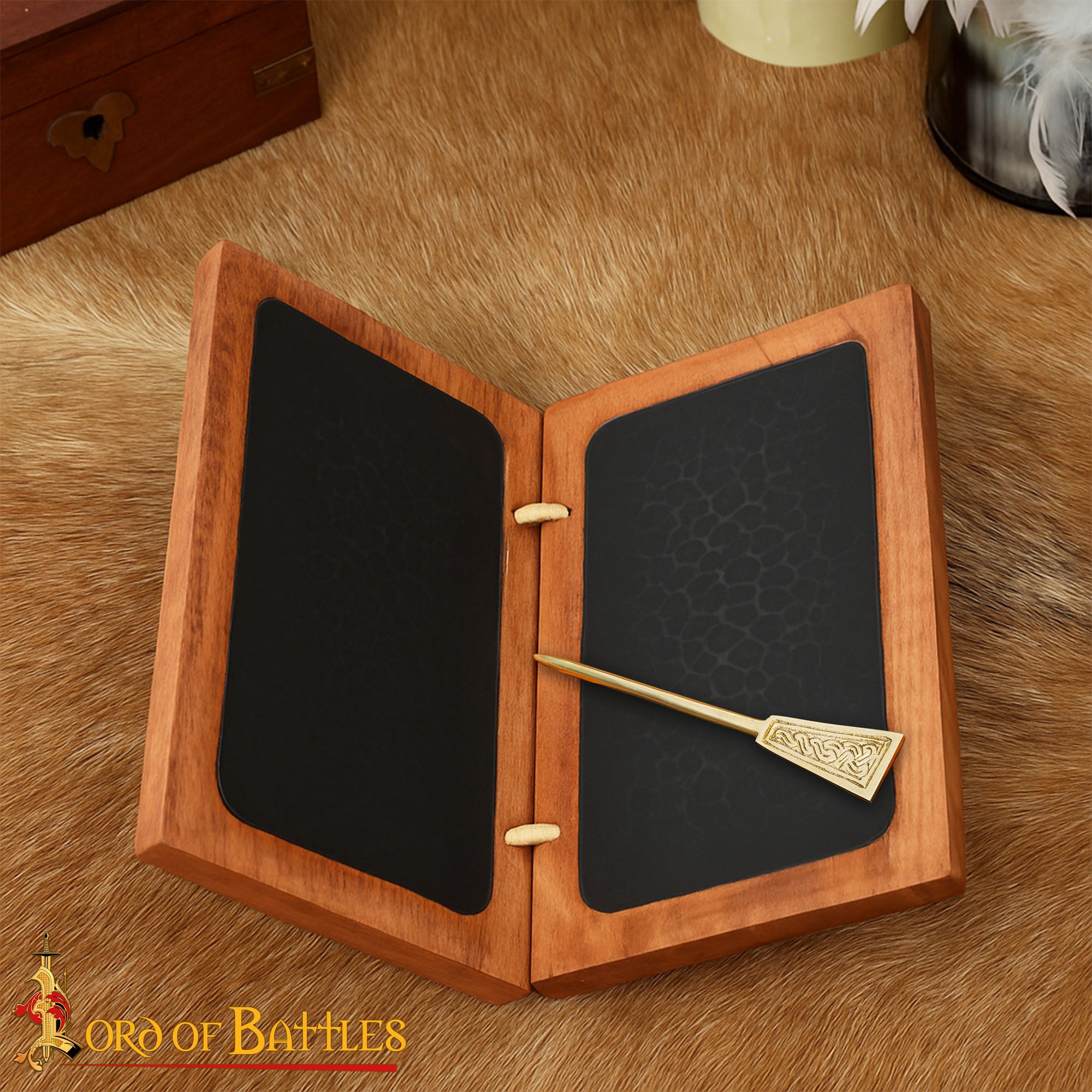 Tabla de Cera Medieval de Madera con Estilete de Latón - Imagen 6