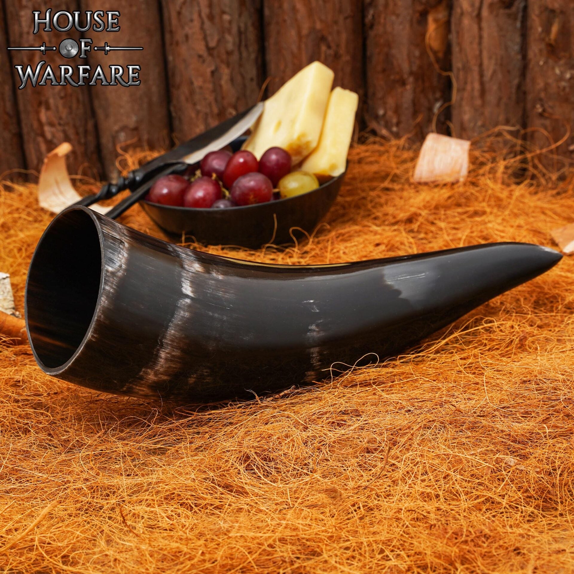 Cuerno para Beber Vikingo con Diseño Helm Of Awe (200-300ml) - Imagen 9