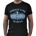 Imagen de Camiseta Espadas y Más Atrévete a ser diferente parte de nuestra colección en Espadas y más, sitio oficial.
