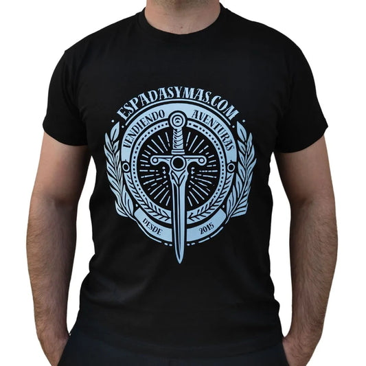 Camiseta Espadas y Más Vendiendo Emociones desde 2015