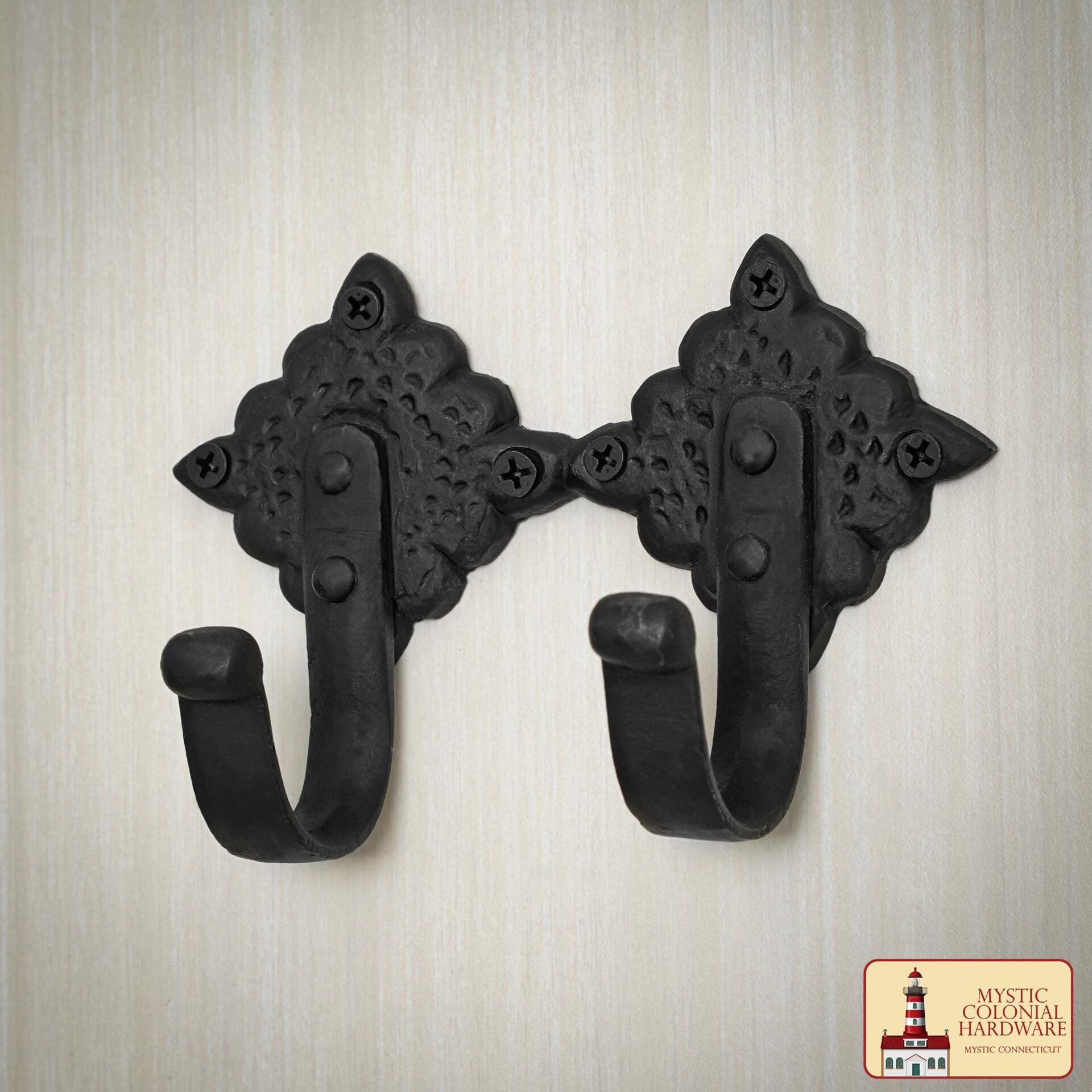 Colonial Wrought Iron Wall Hooks - Juego de 2 Ganchos Negros Decorativos Forjados a Mano - Imagen 6