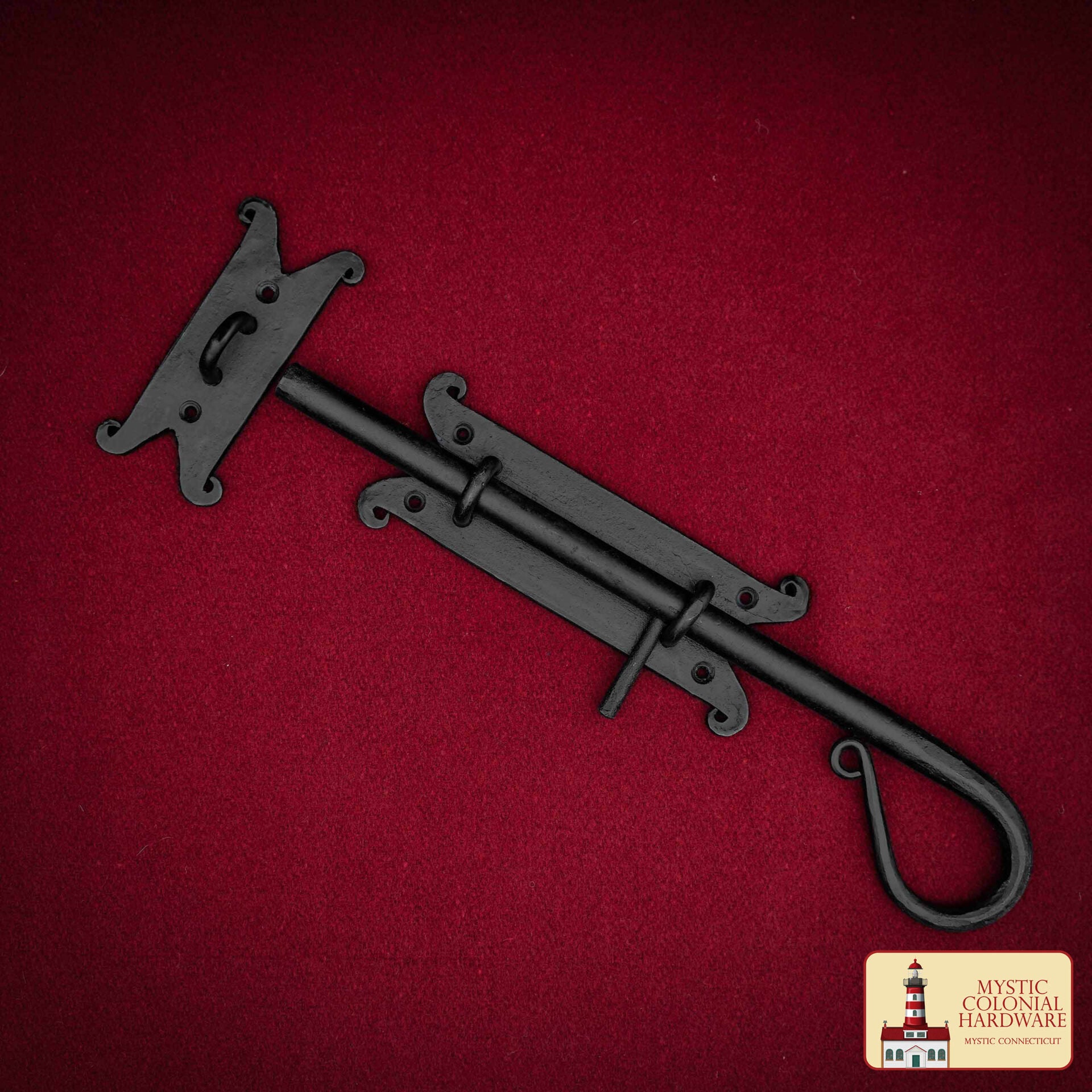 Pestillo Corredizo de Hierro Fundido Negro - Pestillo Rústico para Puertas, Puertas de Granero, Cobertizos y Armarios - Cerradura Primitiva para Puerta de Hierro Negro de Mystic Colonial Hardware - Imagen 6