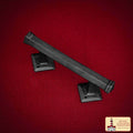 Tirador de Puerta de Castillo de Estilo Medieval: Hierro Macizo Forjado a Mano - Imagen 1