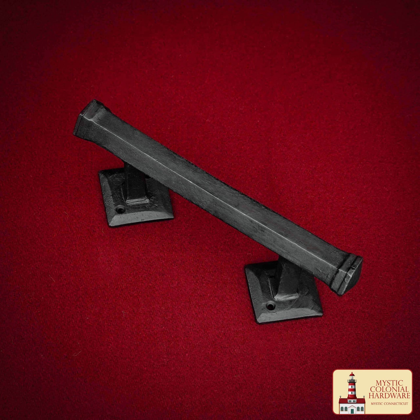 Tirador de Puerta de Castillo de Estilo Medieval: Hierro Macizo Forjado a Mano - Imagen 1